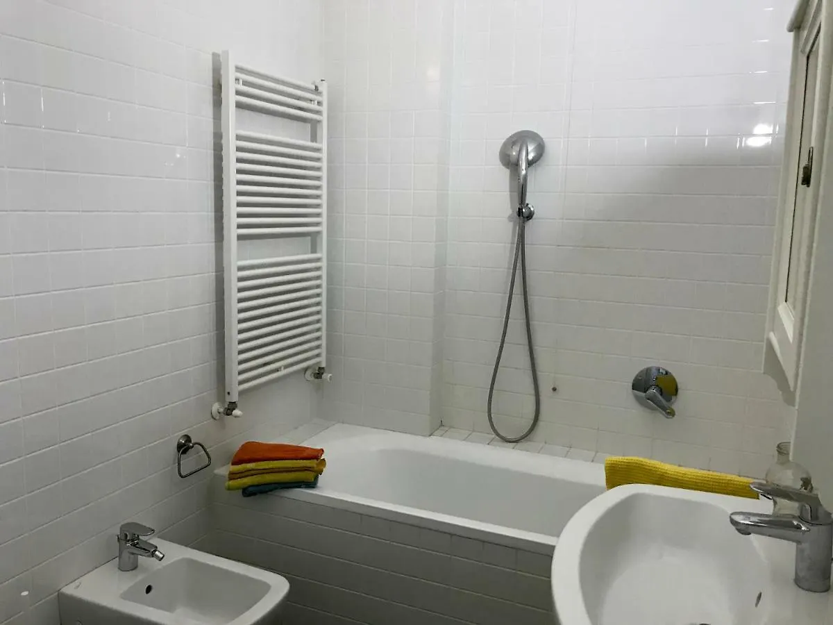 Cozy Naviglio Pavese Apartment Mediolan Włochy