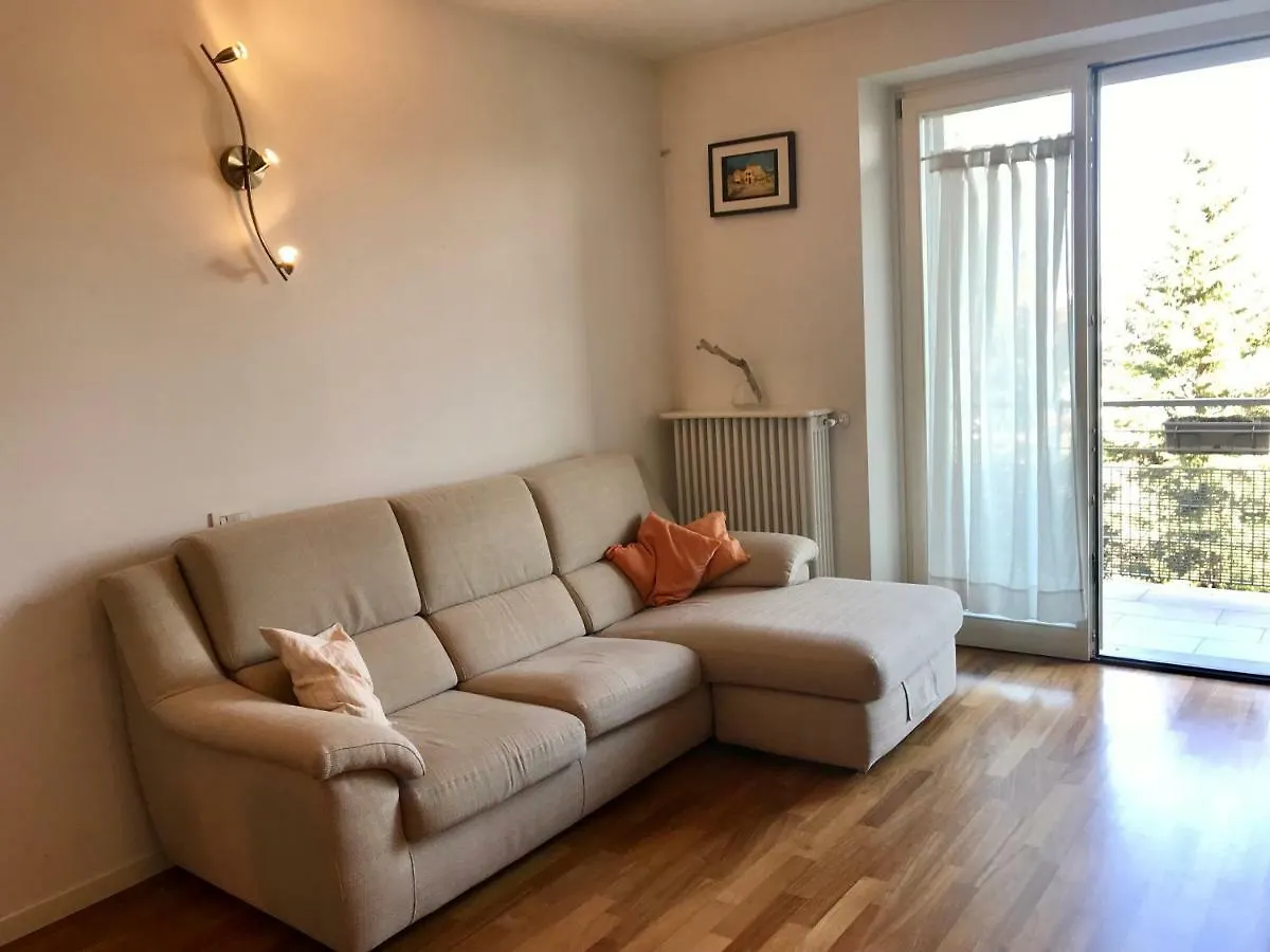 Cozy Naviglio Pavese Apartment Milan