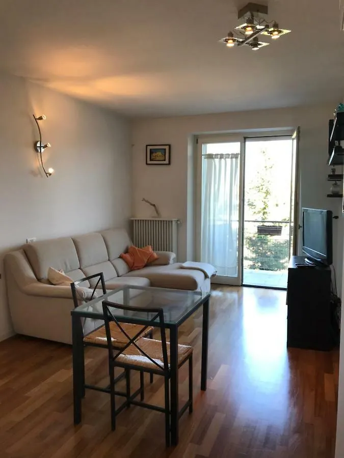 Cozy Naviglio Pavese Apartment Milan